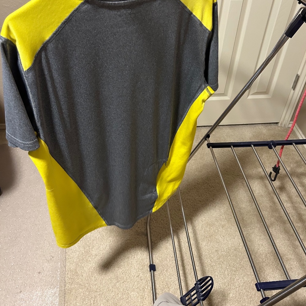 Shirts bundle - Picture 2 of 9